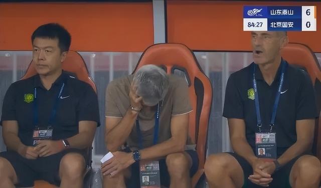 中超爆冷之夜！两支争冠球队同时翻车 本土教练扬眉吐气