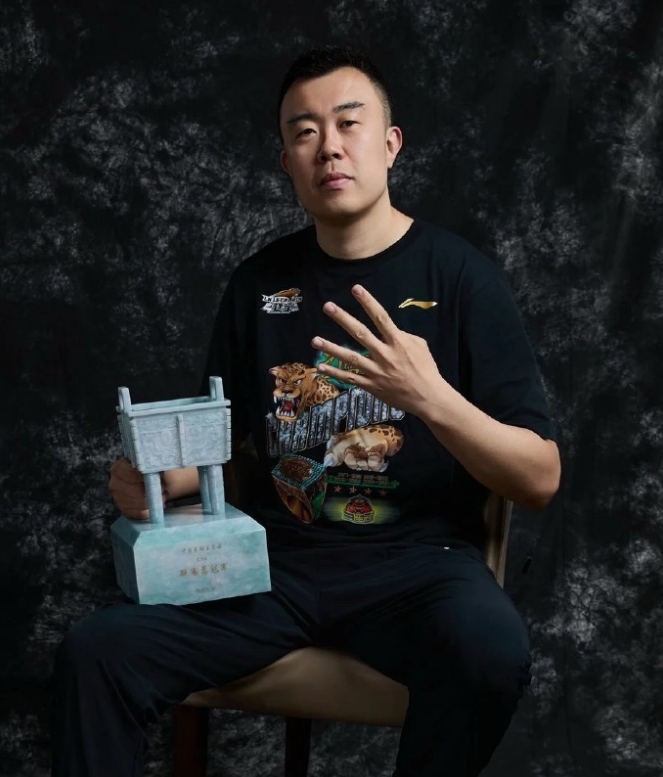 真退役了？韩德君生涯最大遗憾：被宫鲁鸣看轻 从未征战过奥运